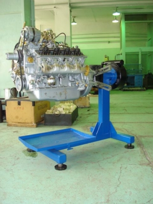 Стенд для разборки-сборки двигателей Р1250